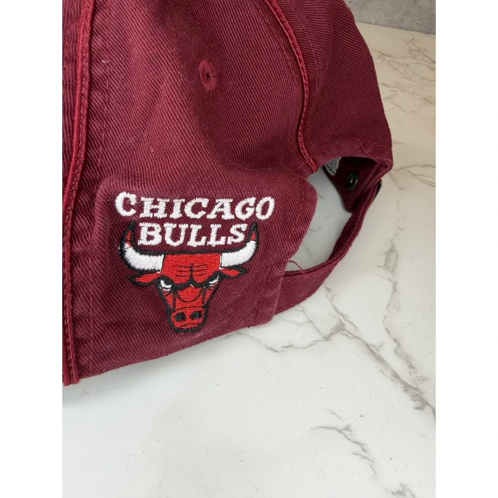 Vintage Chicago Bulls NBA Hat American Needle Red Strapback Licensed Cap NWT